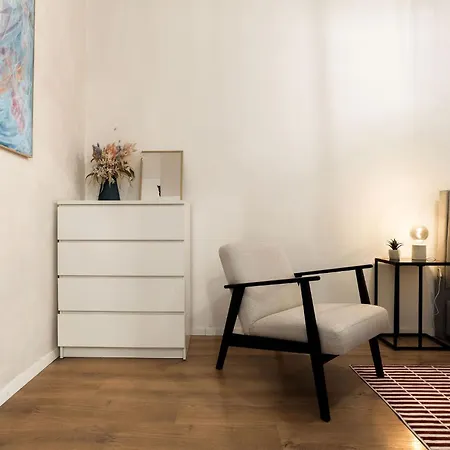 Cosy Castle Flat In Center - Free Parking Apartamento *