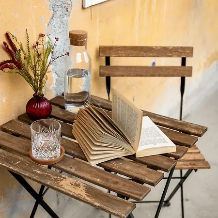 Lejlighed Cosy Castle Flat In Center - Free Parking *